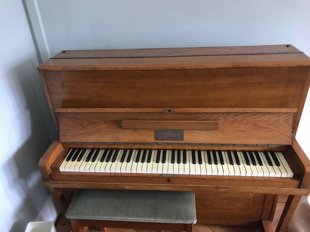 Piano Wagner 34