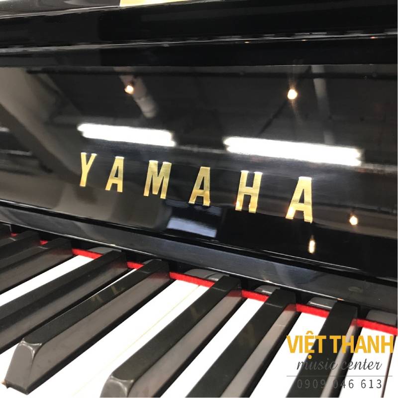 Đàn piano Yamaha UX-5